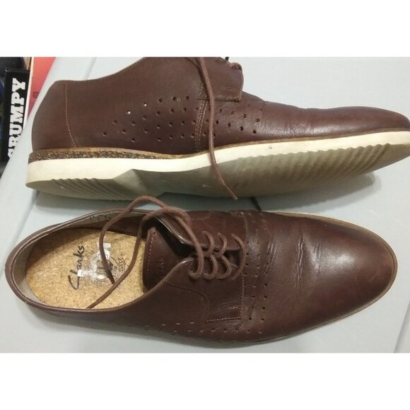 Clarks men's size 9M brown leather oxford lace-up dress shoes cork insoles - Picture 6 of 10